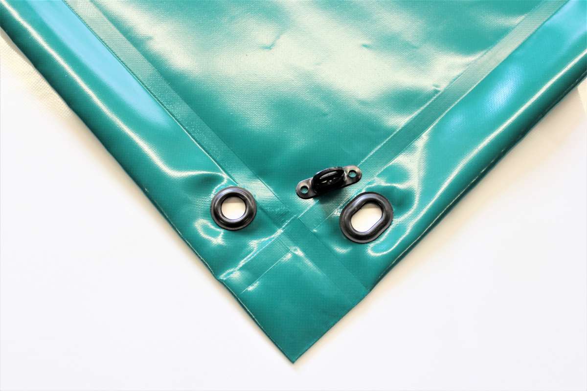 mit Saum und Ösen alle 50cm, grün | PVC Planen nach Maß in der Schweiz